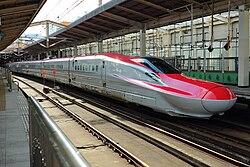 Tren de alta velocidad Shinkansen E6