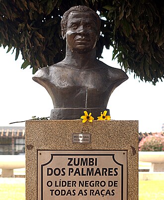 Busto de Zumbi dos Palmares en Brasilia, obra de Mestre Saúl