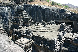 Templo de Kailāsanātha en las cuevas de Ellora
