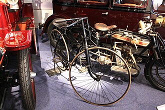 Bicicleta Rover de 1888 en el Museo del Transporte de Coventry