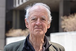 Retrato del filósofo Charles Taylor