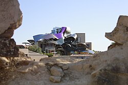 Bodegas y Hotel Marqués del Riscal en Elciego