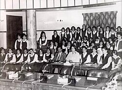 Fotografía histórica relacionada con la educación en Irak