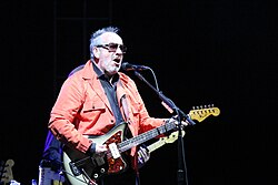 Elvis Costello en una presentación en el año 2021.