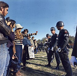 Manifestación pacifista contra la guerra de Vietnam