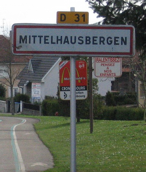 Cartel de entrada a la comuna de Mittelhausbergen