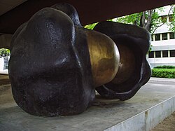 Escultura Unidades-Yunta de Pablo Serrano