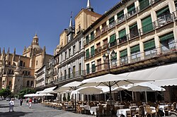 Establecimientos de restauración y actividad comercial en la capital provincial
