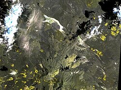Vista geológica del volcán Mousa Ali y sus conos piroclásticos