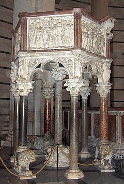 Púlpito del Baptisterio de Pisa