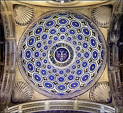 Interior de la cúpula de la capilla Pazzi en la basílica de la Santa Croce