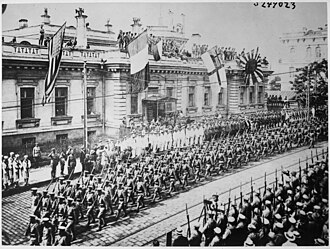 Tropas aliadas desfilando en Vladivostok en 1918