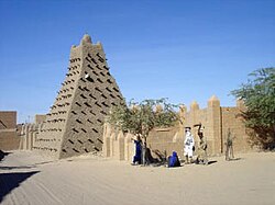 Mezquita y madrasa de Sankoré en Tombuctú