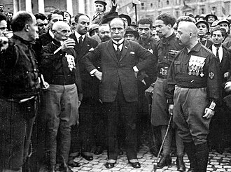 Mussolini y camisas negras en la marcha sobre Roma