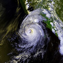 Huracán Lester