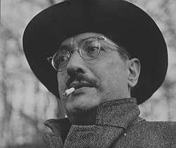 Fotografía de Mark Rothko por Consuelo Kanaga en el Museo de Brooklyn