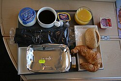 Servicio de restauración en asiento en tren AVE