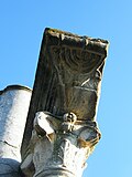 Restos arqueológicos de la sinagoga de Ostia Antica en Italia.