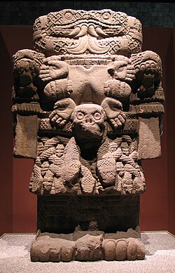 Escultura de Coatlicue en el Museo Nacional de Antropología