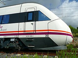 Tren de Media Distancia de la serie 121