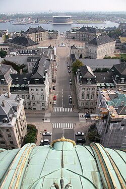 El eje central de Frederiksstaden visto desde la Iglesia de Federico