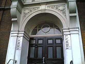 Edificio de la London Academy of Music and Dramatic Art