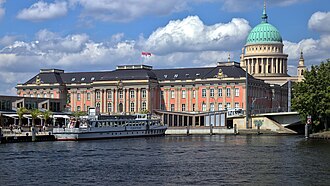 Vista panorámica y monumentos representativos de Potsdam