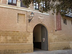 Entrada al Museo Diocesano de Huesca