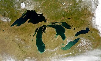 Fotografía panorámica de uno de los Grandes Lagos