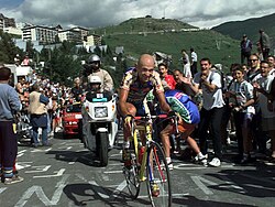 Marco Pantani ascendiendo el Alpe d'Huez