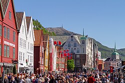 Casas de madera del barrio histórico de Bryggen en Bergen