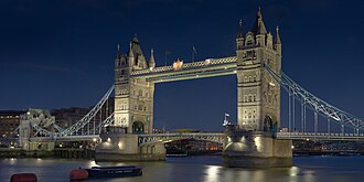 Vista general del Puente de la Torre en Londres