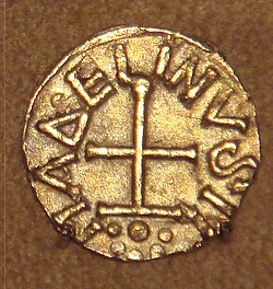 Tremís de oro franco con cruz cristiana