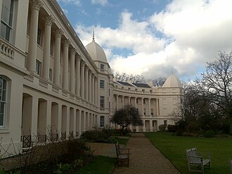 Fachada o entorno de la London Business School en Londres