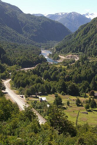 Vista general del valle del río Cisnes