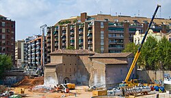 Torre de Fang próxima a las obras de la estación de la Sagrera