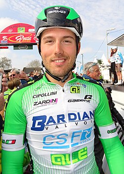 Sonny Colbrelli durante una competición ciclista