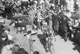 Detalles y clasificaciones oficiales de la 46ª edición del Giro de Lombardía disputada en 1952.