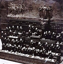 La cámara de los diputados durante el periodo fascista
