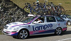 Coche de equipo