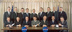 Los primeros 16 astronautas de la NASA en febrero de 1963