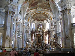 Interior de la Basílica de los Catorce Santos Auxiliadores