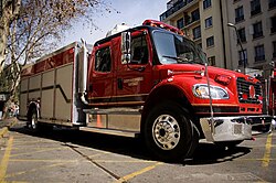 Camión de búsqueda y rescate urbano del Cuerpo de Bomberos.