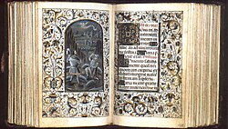 Ilustración detallada de un manuscrito medieval que contiene un libro de horas con plegarias en latín.