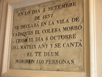 Placa conmemorativa de la epidemia de cólera en Cadaqués en 1837