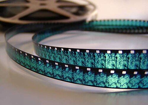 Rollo de película fotográfica utilizada en el cine