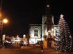 Imagen navideña de Banbury con decoraciones festivas