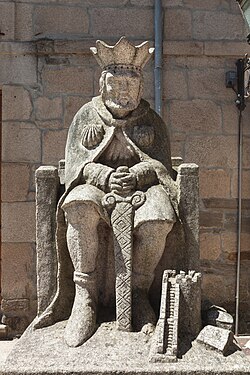 Escultura de Alfonso IX