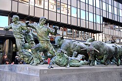 Monumento al Encierro en Pamplona