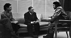 Sartre y Beauvoir con el Che Guevara en Cuba